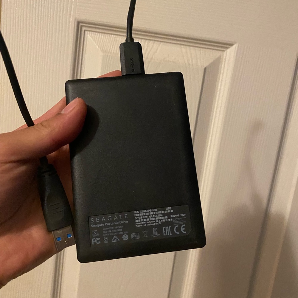 Hard drive 2tb